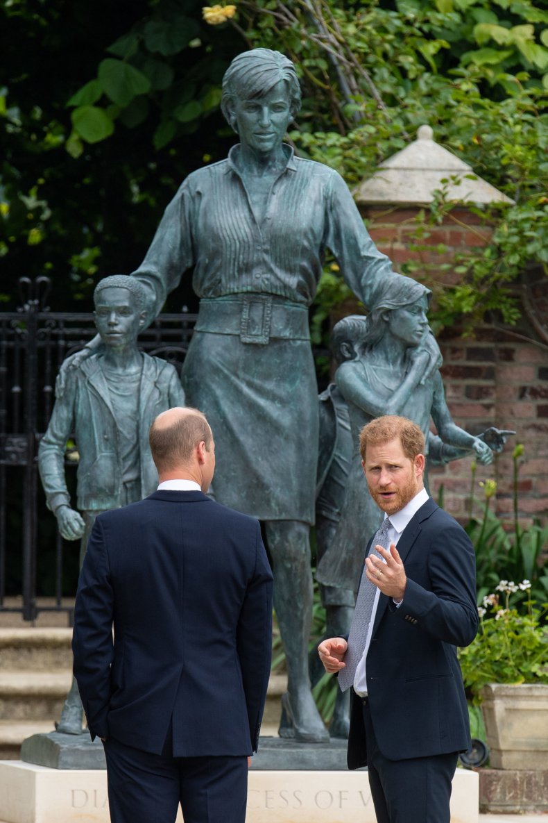 Prince Harry, William Unveil Diana Statue