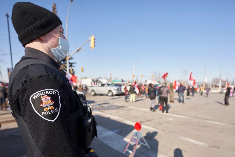 Police Threat Violence Windsor Canada Trucker Protest