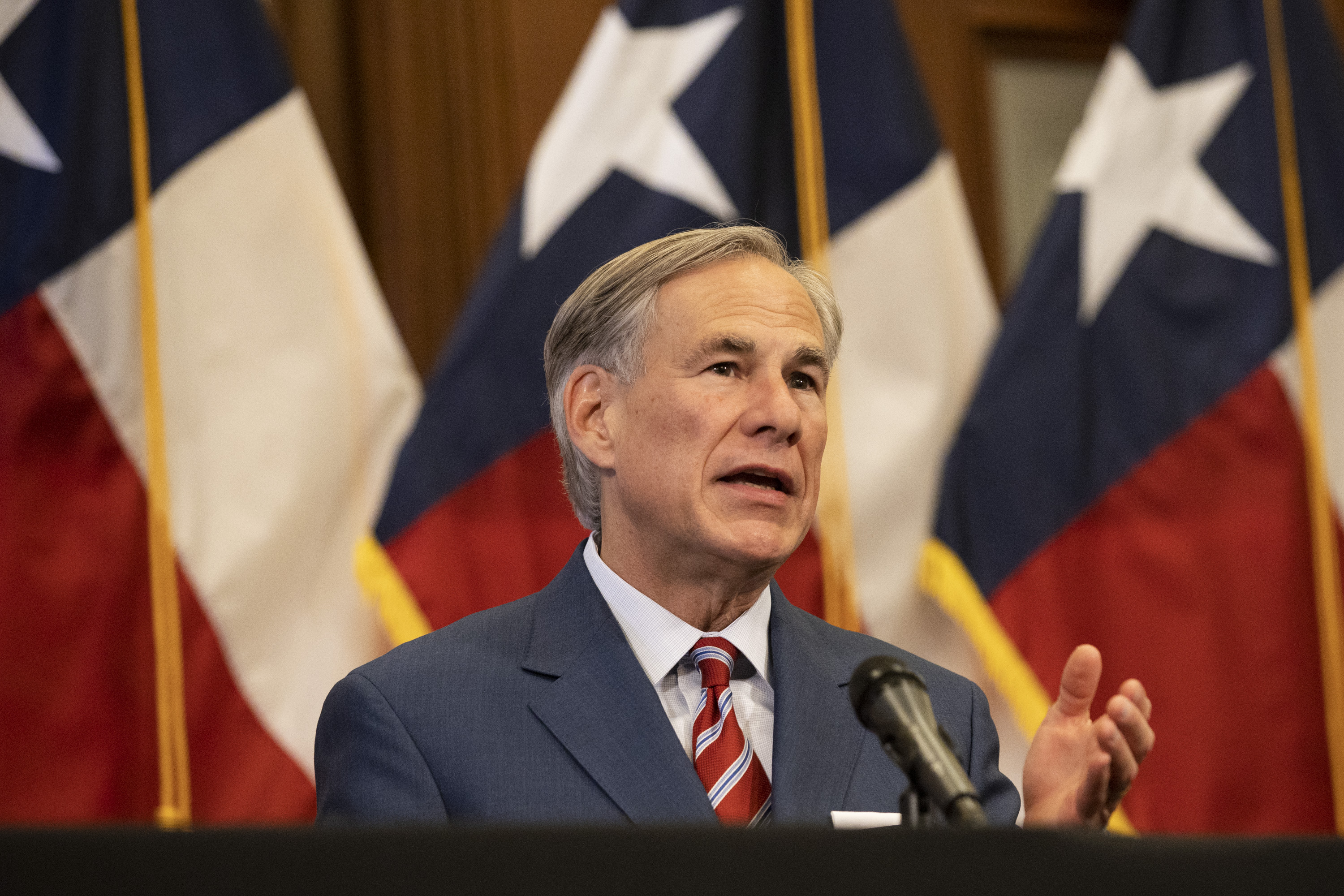 Greg Abbott Campaign Blames Open Borders for Rise in Fentanyl Deaths