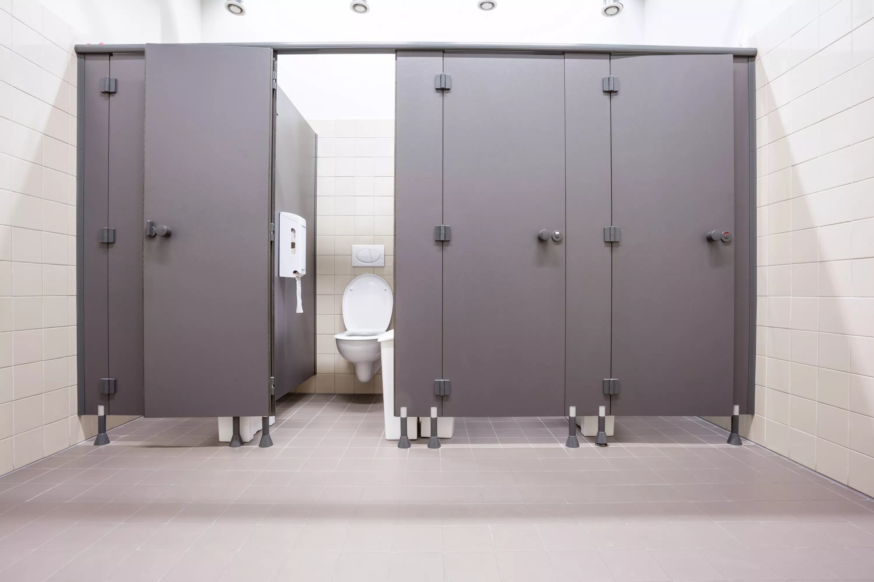 Middle School Teacher Arrested After Hidden Camera Found in Staff Bathroom - Vimarsana News