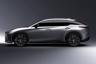Lexus RZ Lexus RZ