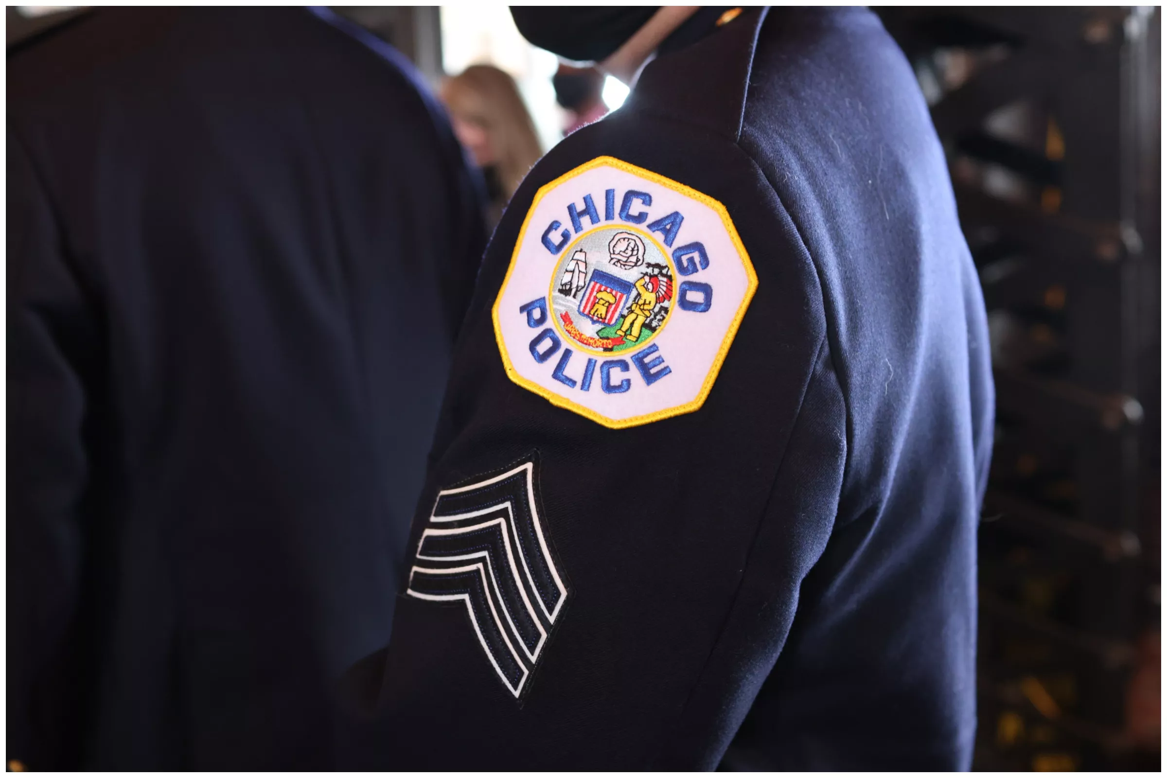 Chicago Police Officer Sues Law School Alleging Discrimination Against White Cops - Vimarsana News