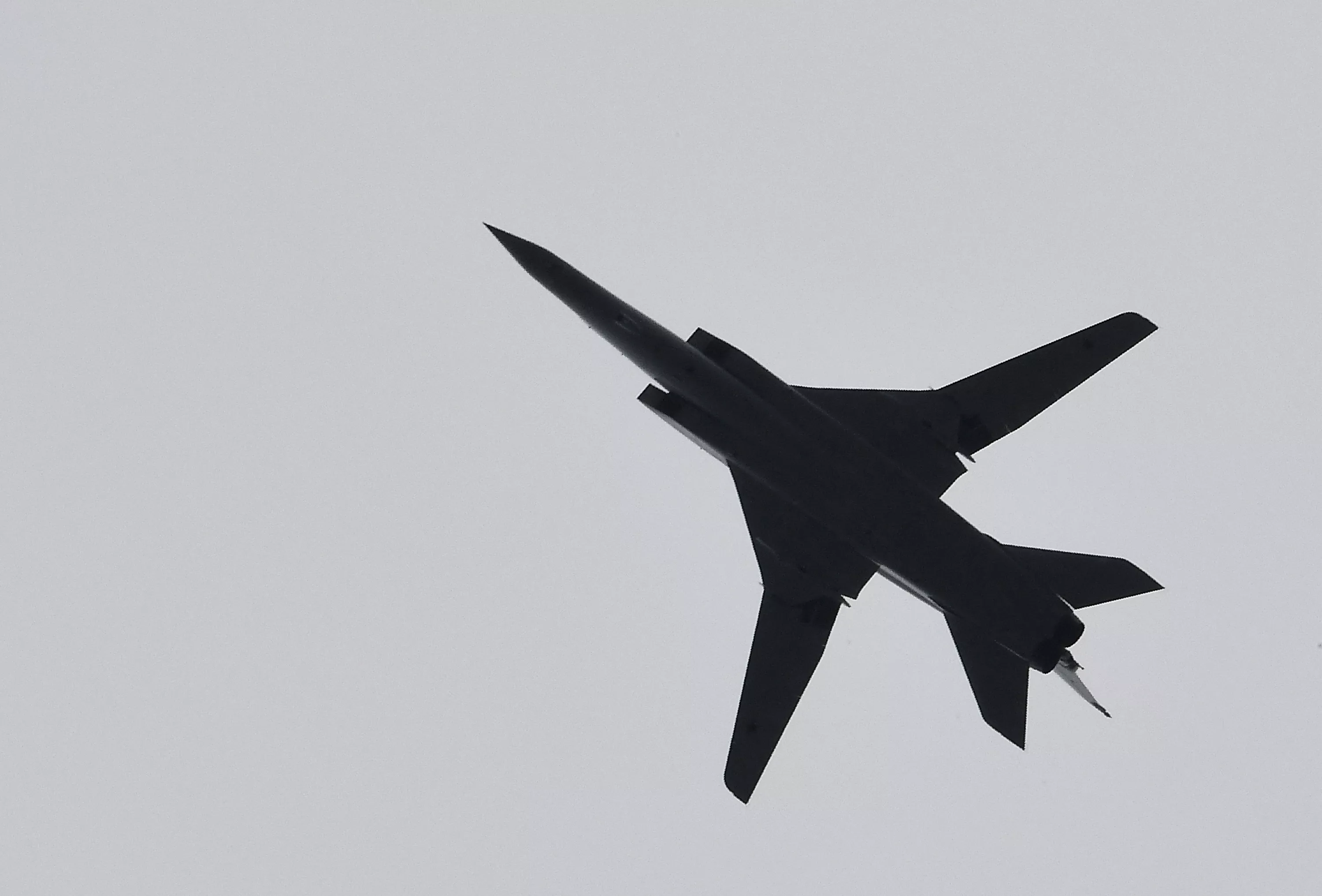 As War Threat Looms, Russia Holds Naval Drills With Nuke Bombers in Syria - Vimarsana News