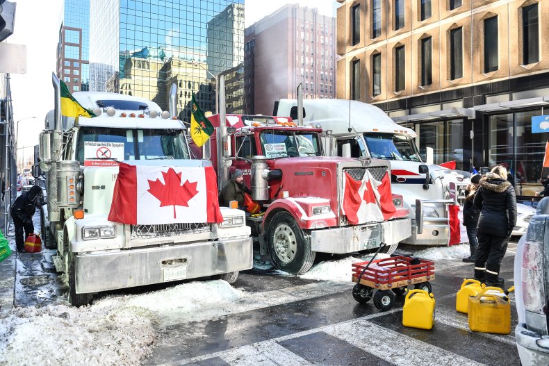 Truckers protest vaccine mandates in Canada