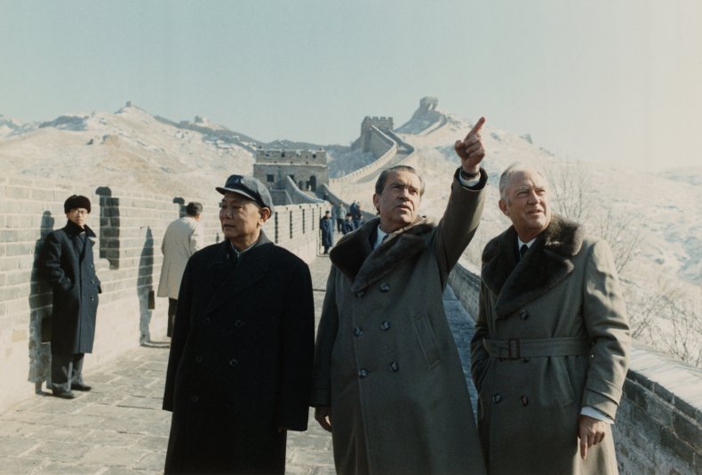 Nixon on great wall