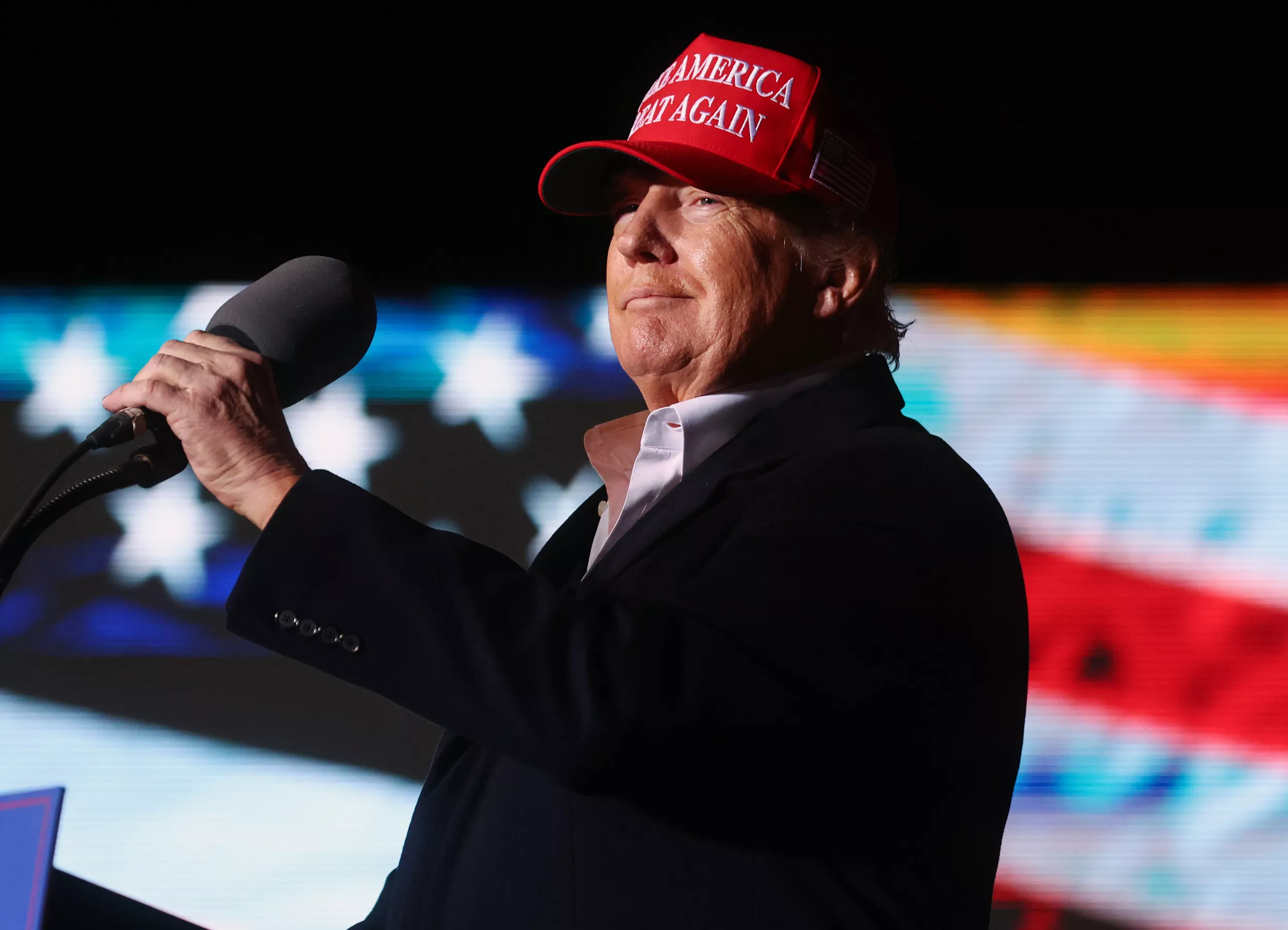 Trump Applauds McCarthy and Stefanik, Calls Cheney 'Loser' - Vimarsana News