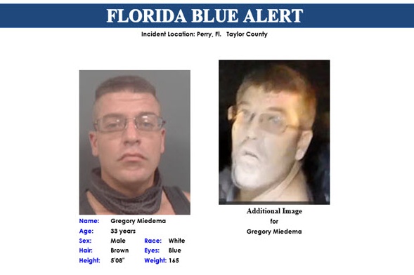 Florida Deputy Shot Multiple Times, Police Hunt Suspect Florida Deputy Shot Multiple Times, Police Hunt Suspect