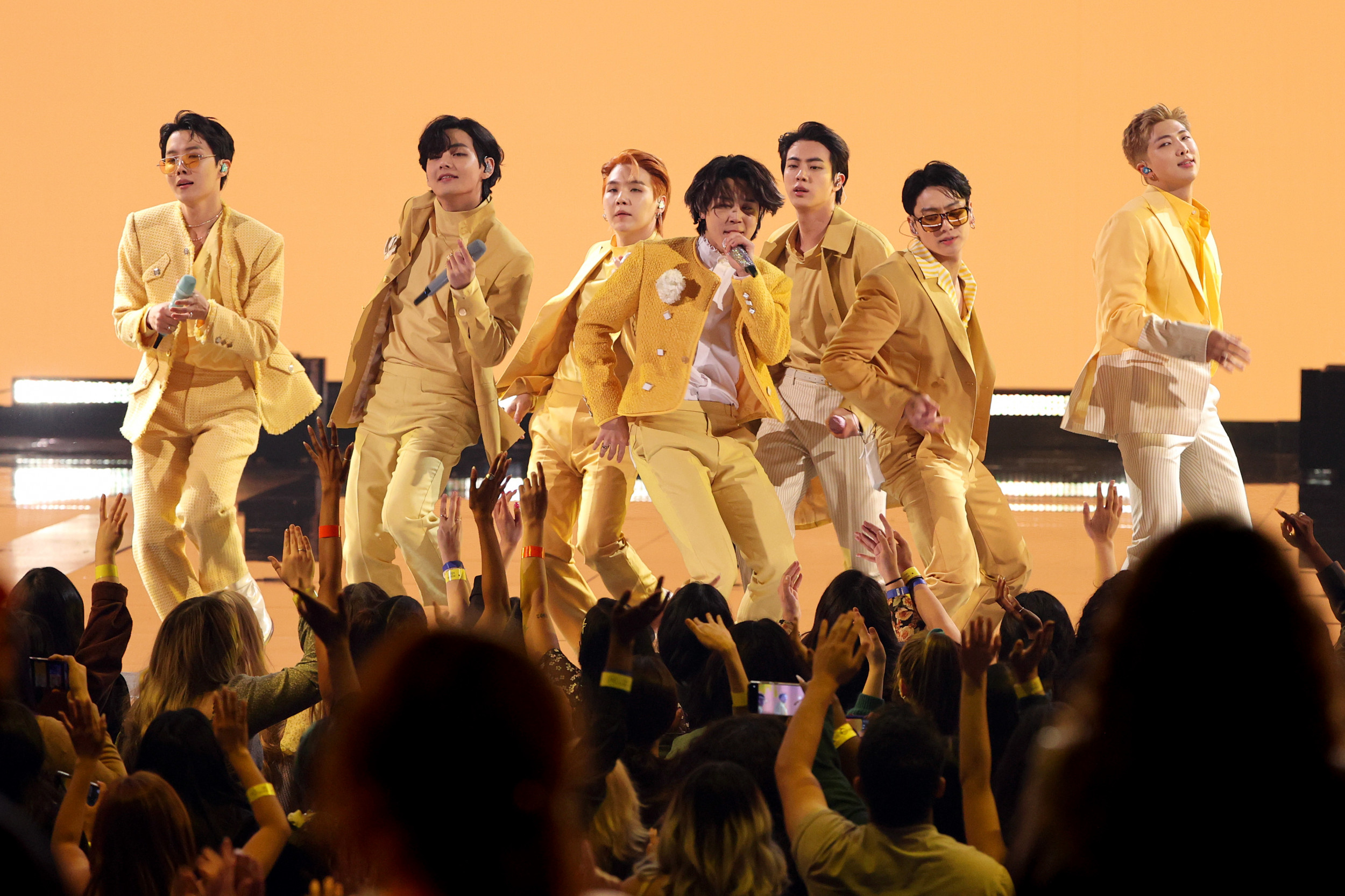 BTS Las Vegas 2022 Concert Dates Where To Buy Permission To Dance On