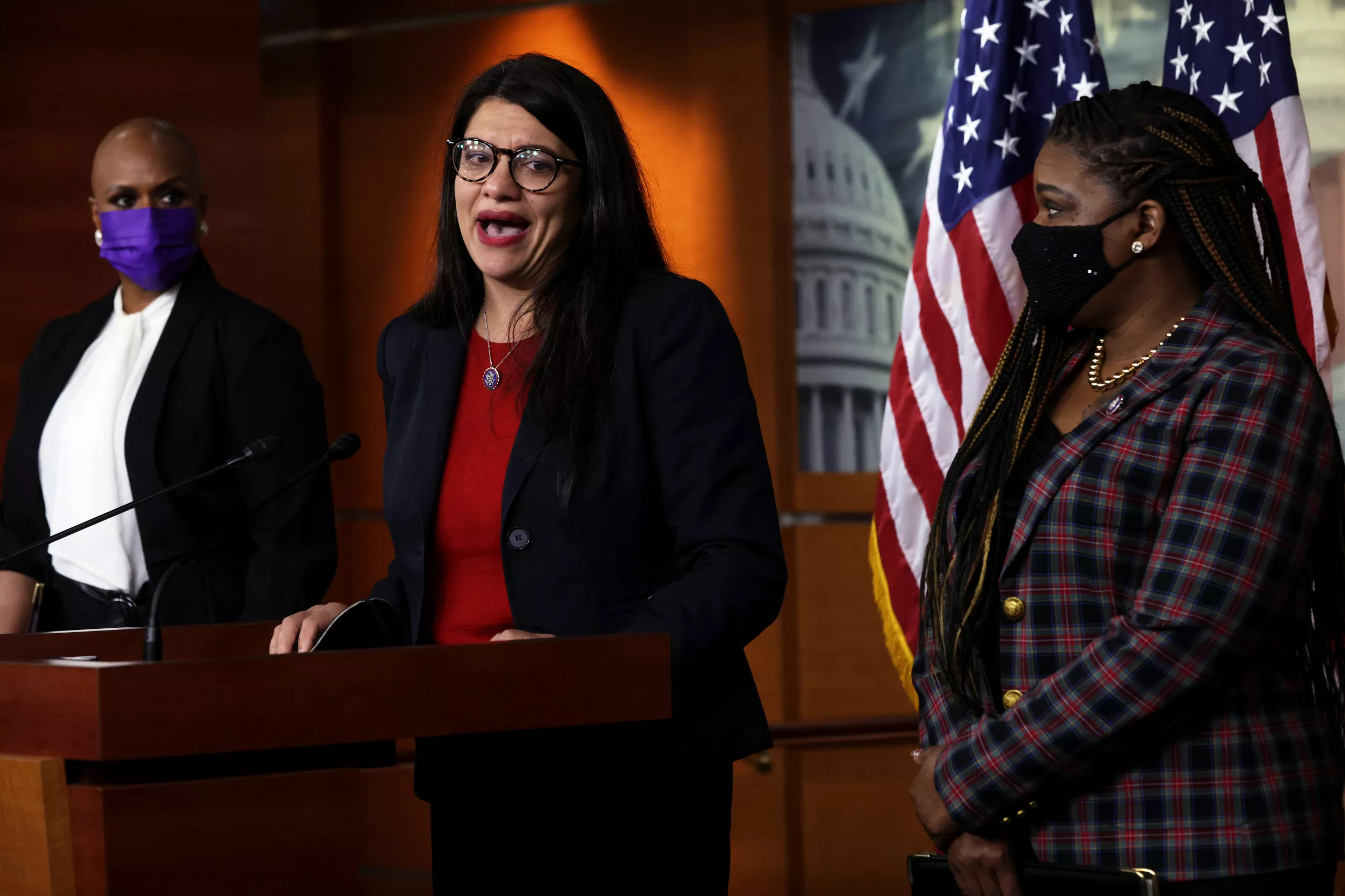 Dem Division on Display as Progressives Plan Response to State of the Union - Vimarsana News