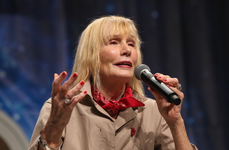 sally kellerman dead