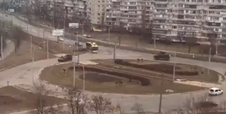Russian tanks in Obolon, Kyiv