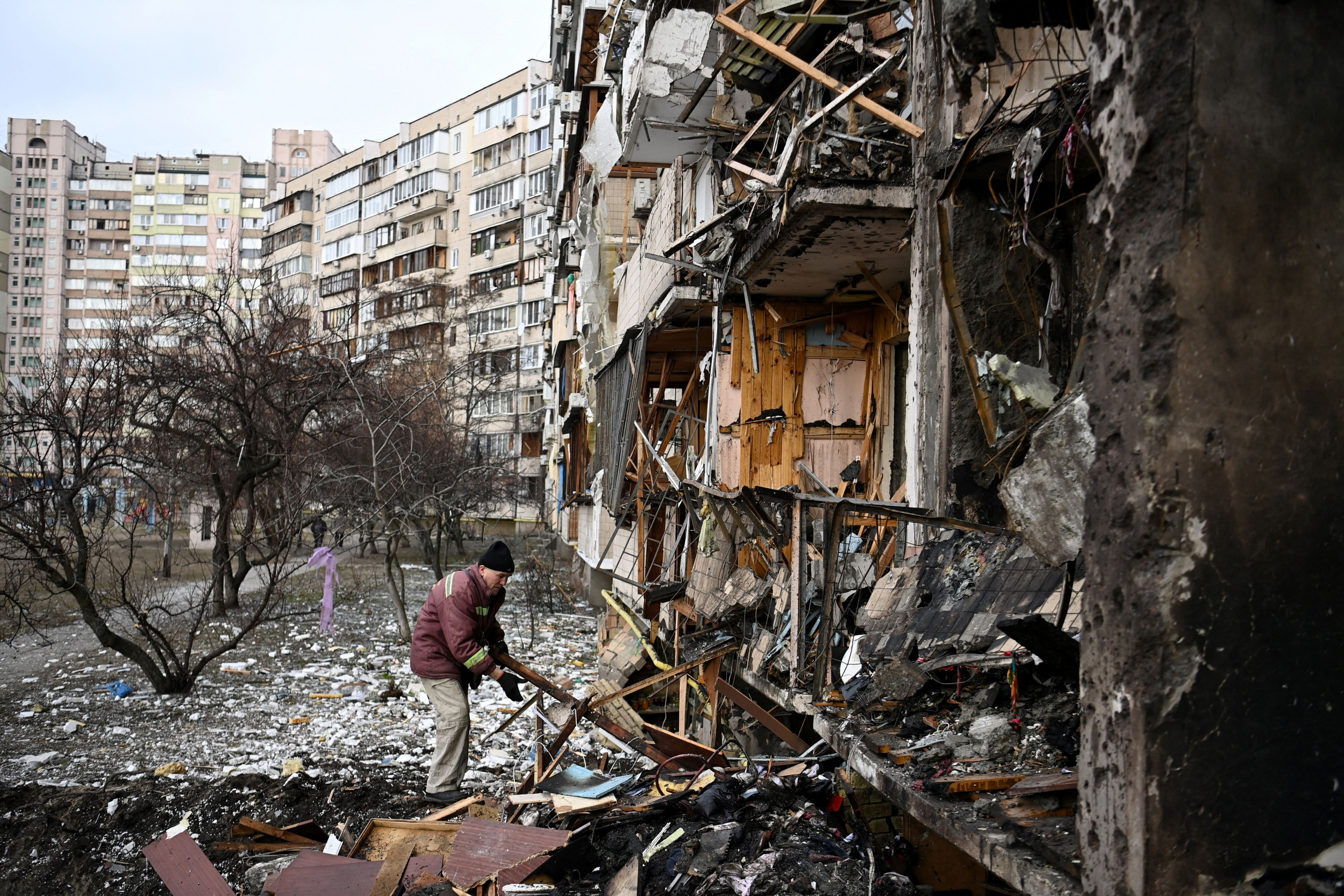 Russian Forces Attack Kindergarten in Ukraine, Casualties Reported