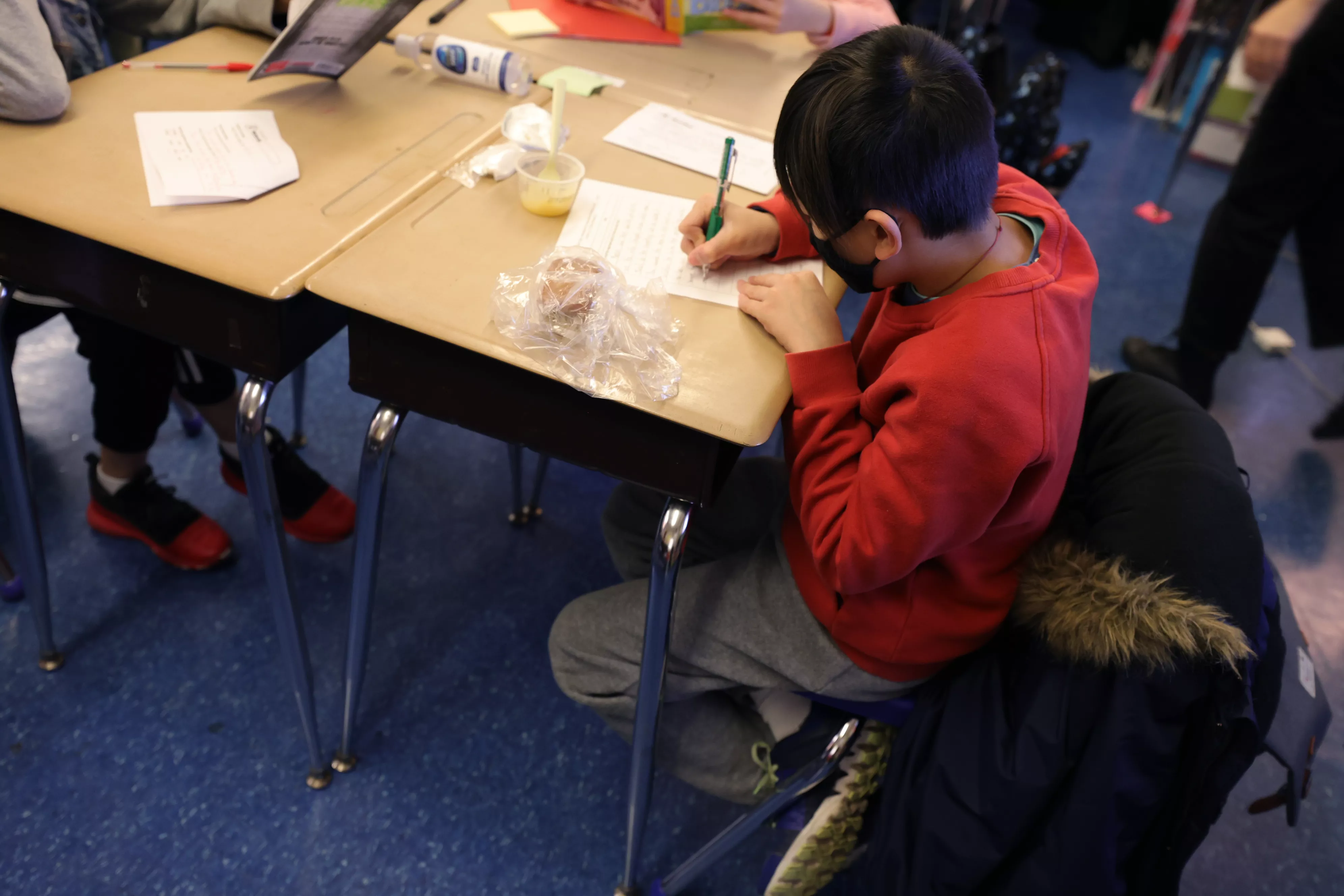 Teacher Shortage Forces School Closure After Lifting Student Mask Mandate - Vimarsana News