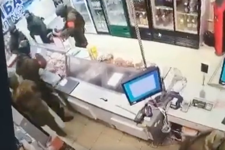 Russian soldiers looting store