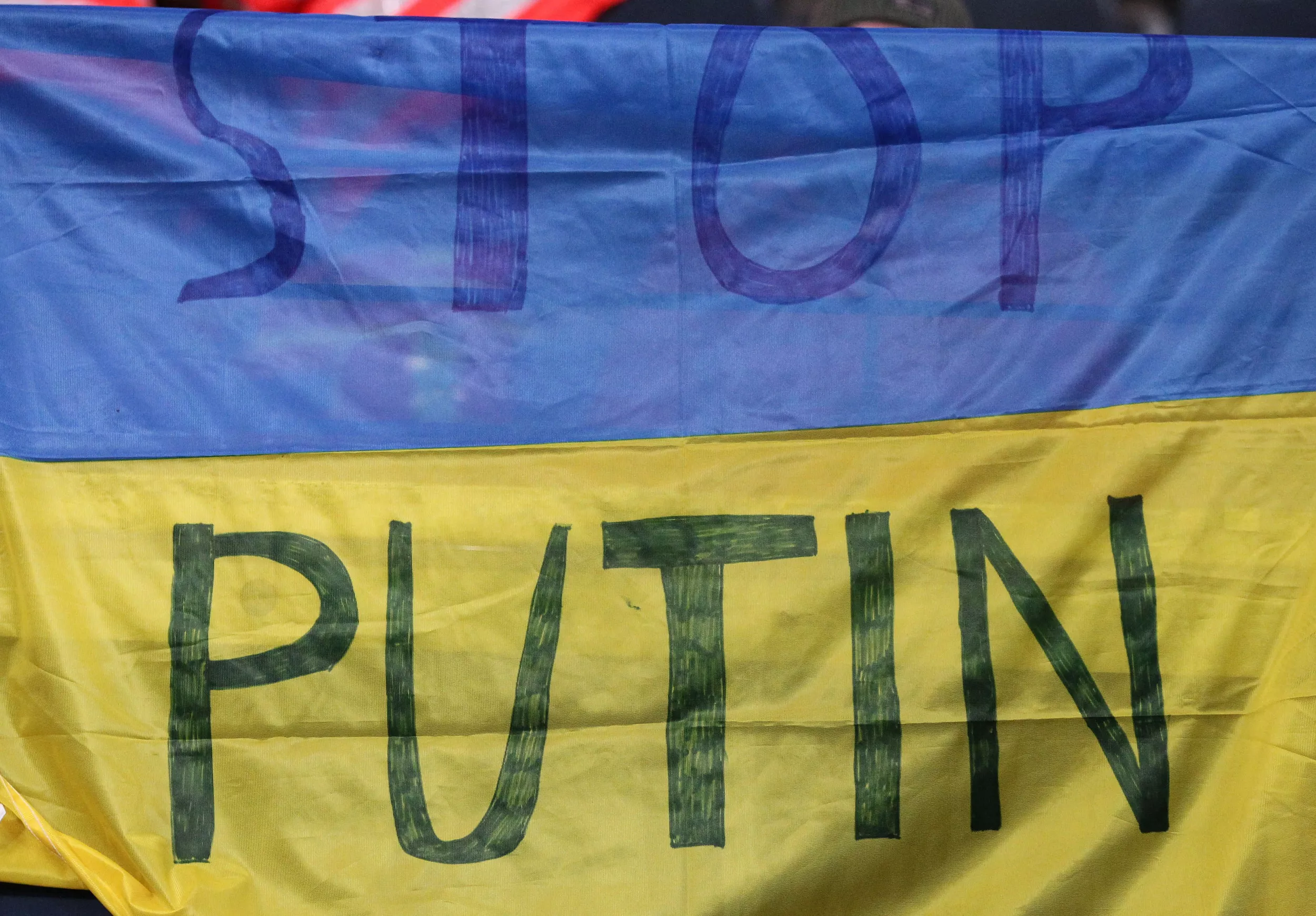 Putin Doesn't Have the Troops to 'Subdue' Ukraine: Former CIA Station Chief - Vimarsana News