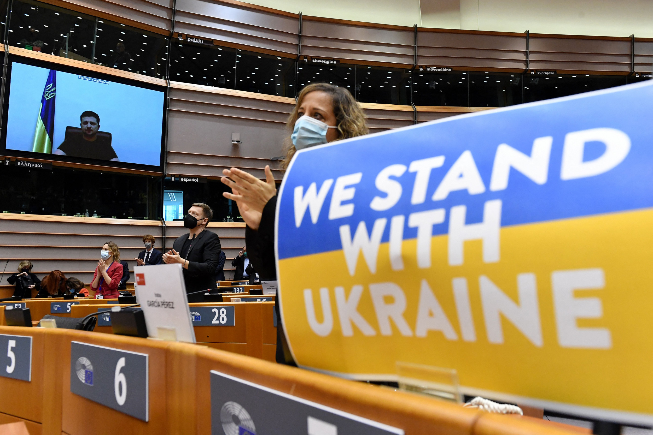 Zelensky Receives Standing Ovation From EU Parliament in Emotional Scenes