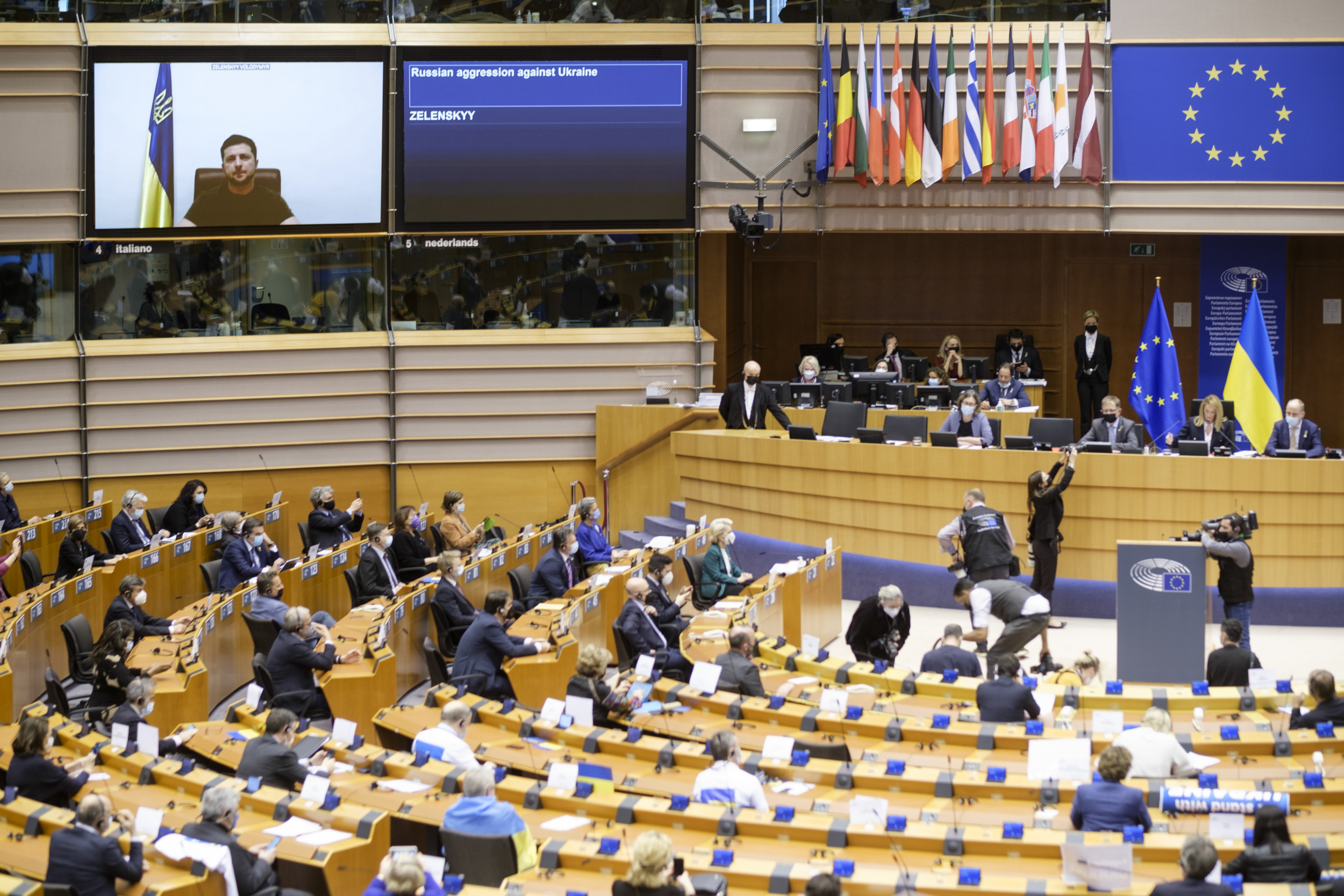 Zelensky's Translator Chokes Up During Emotional Speech to EU Parliament