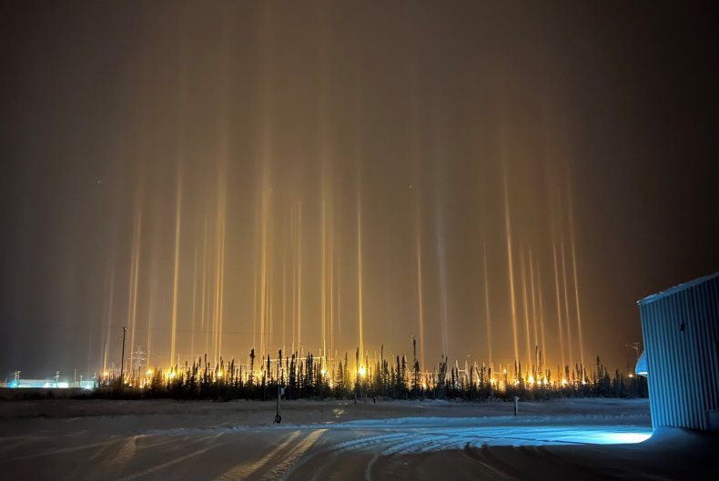 Light pillars in Manitoba, Canada
