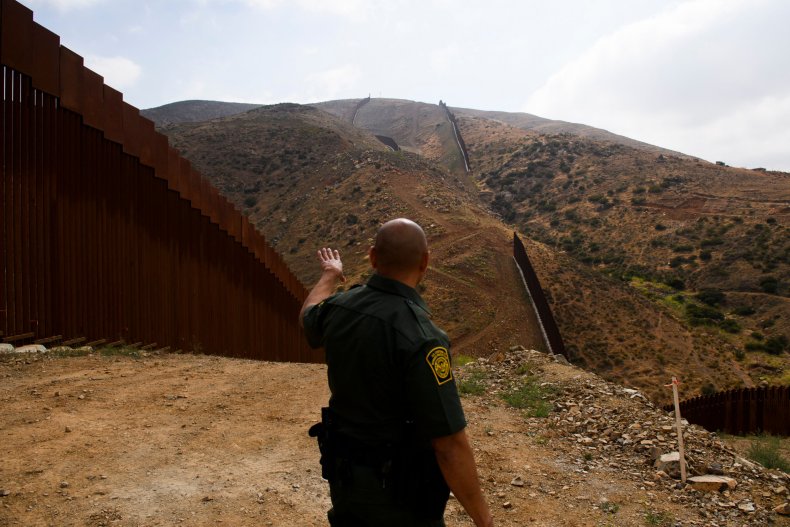 TOPSHOT-US-POLITICS-IMMIGRATION