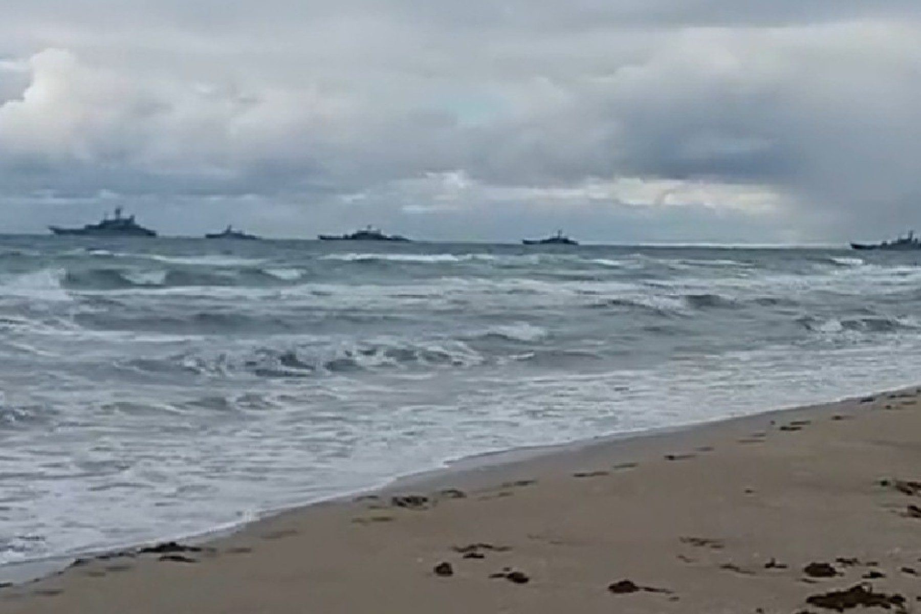 Huge Russian Armada Spotted as Ukraine Braces for Amphibious Assault