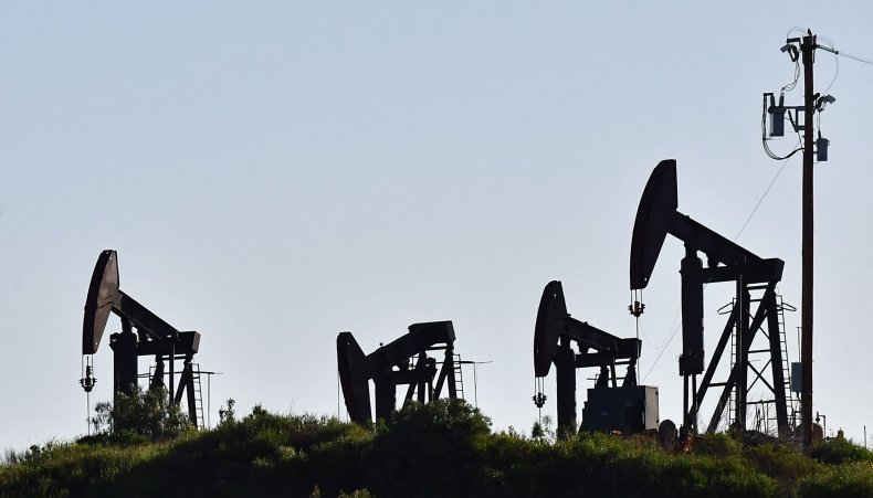 Pelosi ‘All For’ Banning Russian Oil