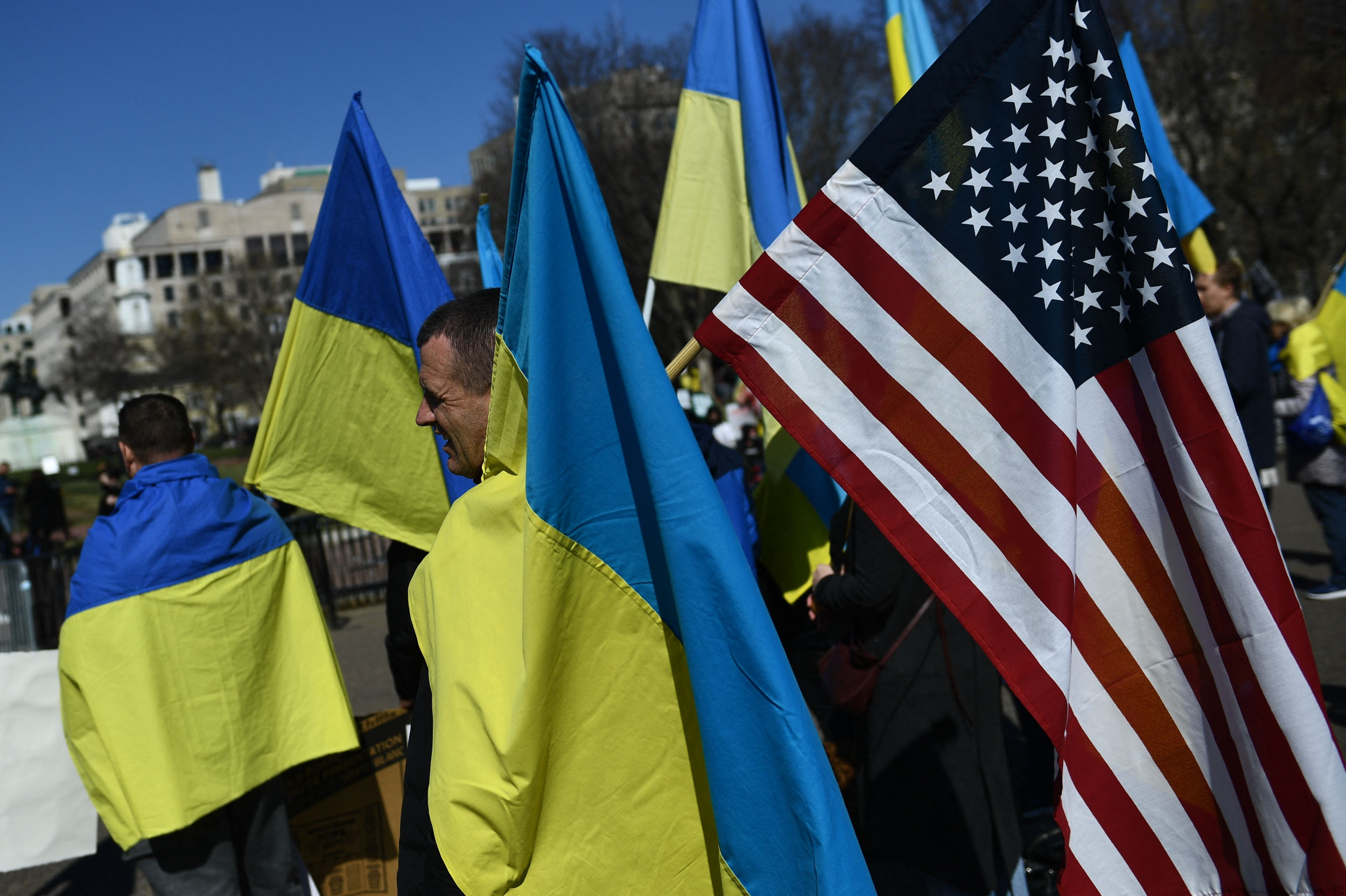 Ukrainian Nationals Receive Temporary Protected Status in the U.S.