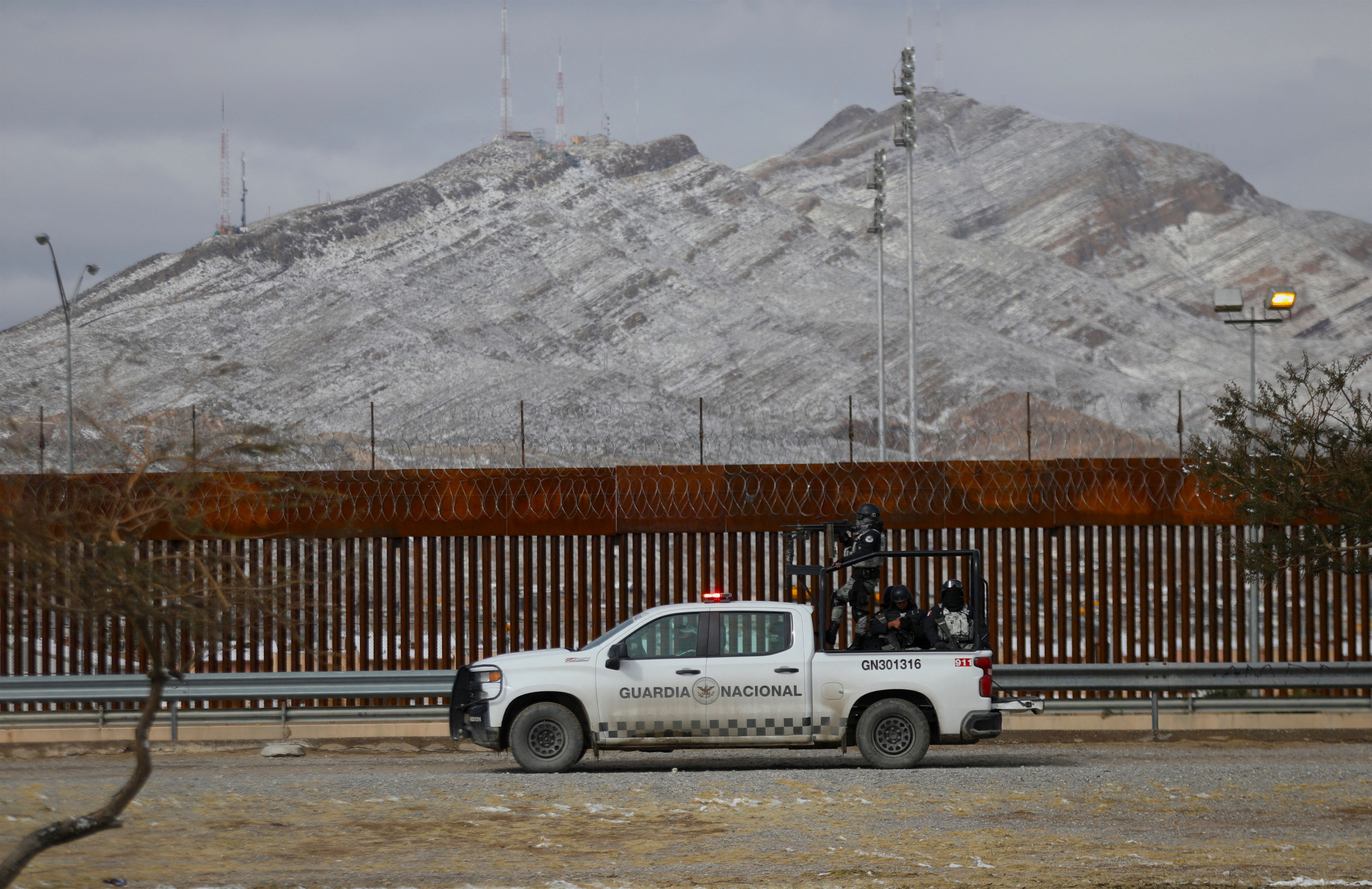 Migrants Caught at Border Can Be Expelled But Not to Unsafe Place: Court