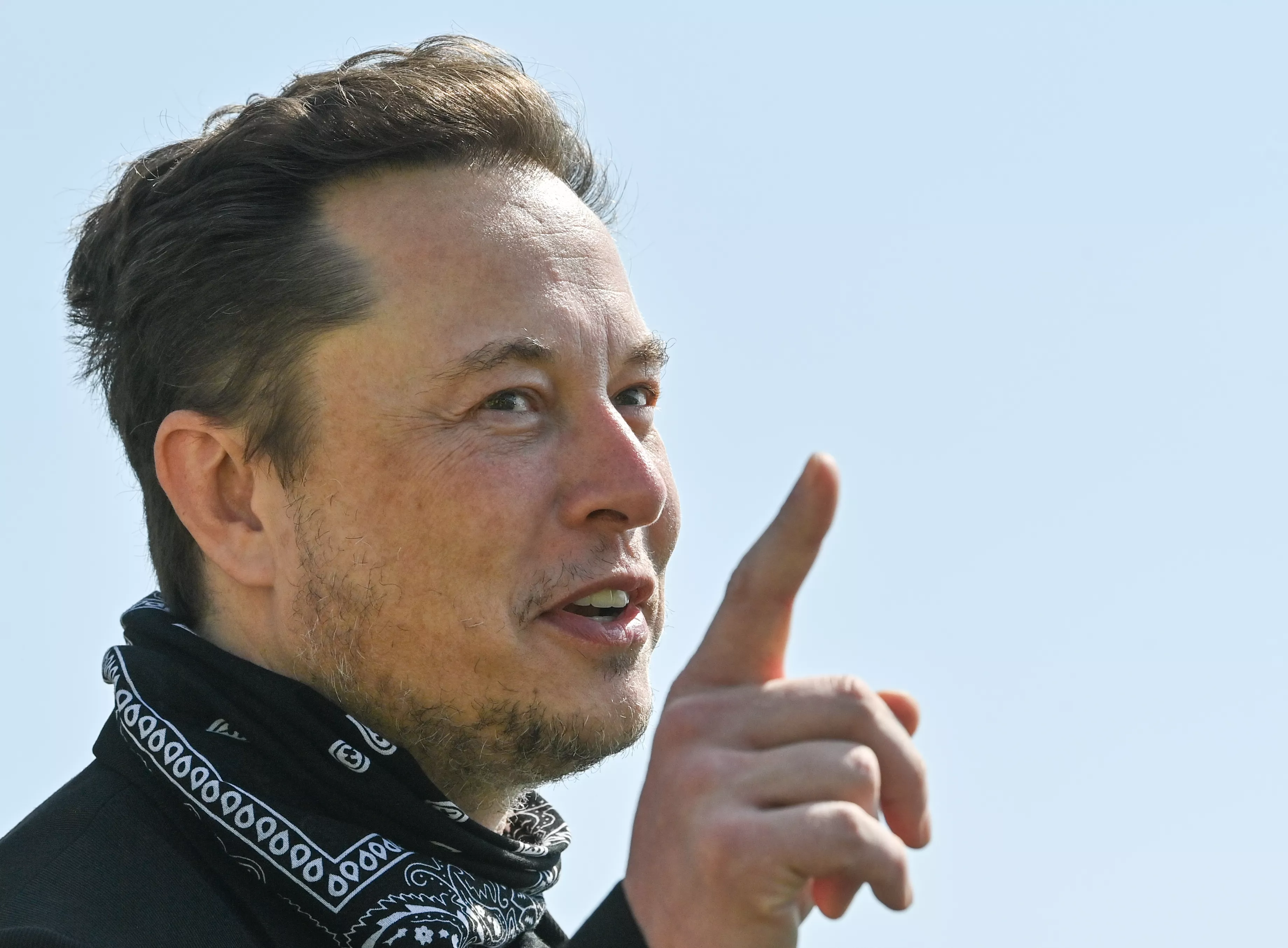 Elon Musk Says Starlink Won't Block Russian News 'Unless at Gunpoint' - Vimarsana News