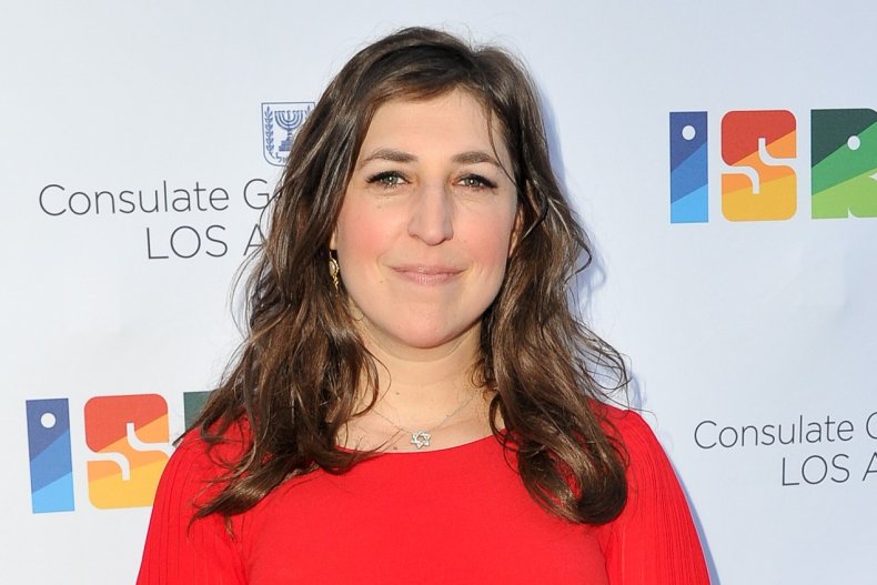 "Jeopardy!" host Mayim Bialik