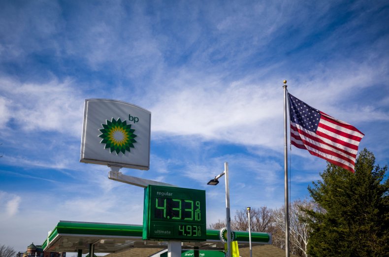 China to Buy Russian Oil and Gas