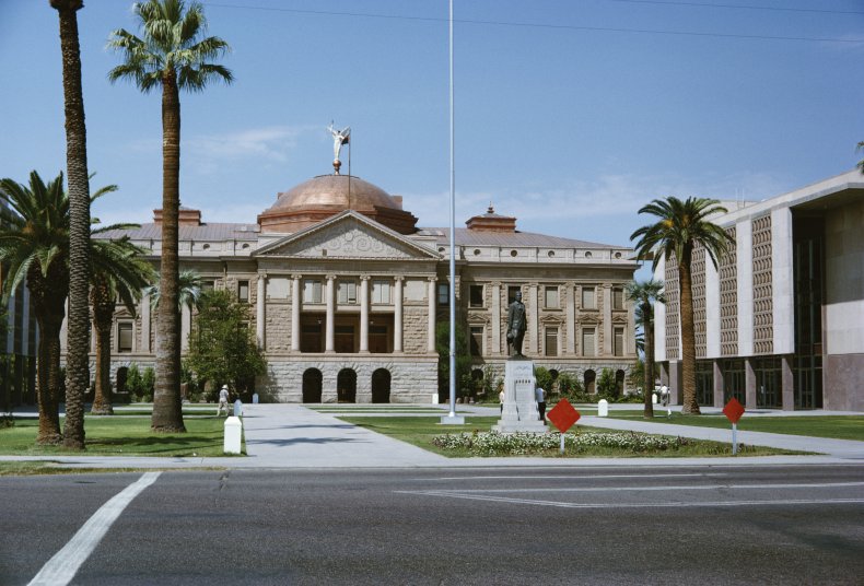 Arizona Republicans defeat anti-transgender bathroom non-binary bills