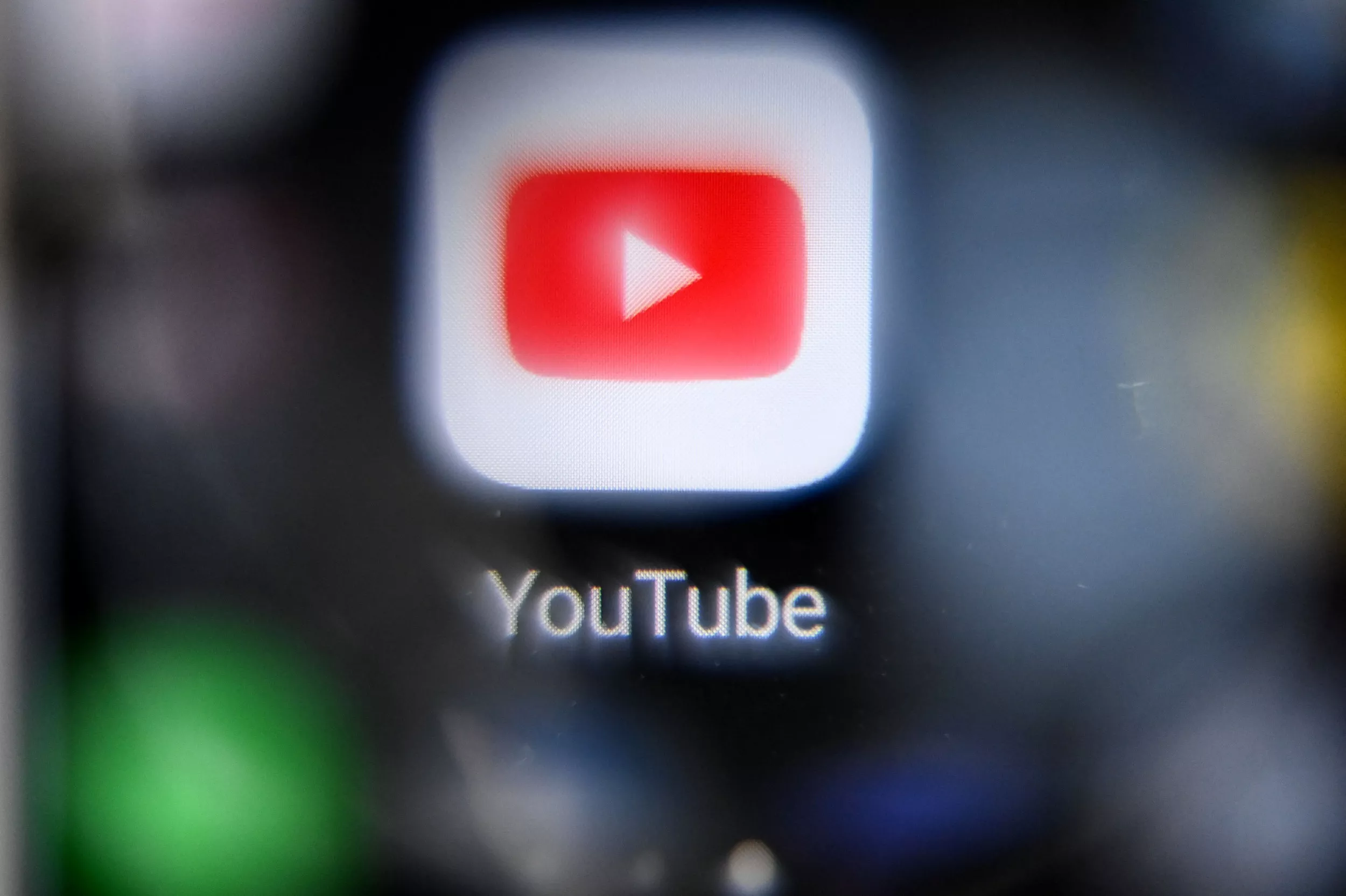 Creators in Russia Can No Longer Cash in By Posting Material to YouTube - Vimarsana News