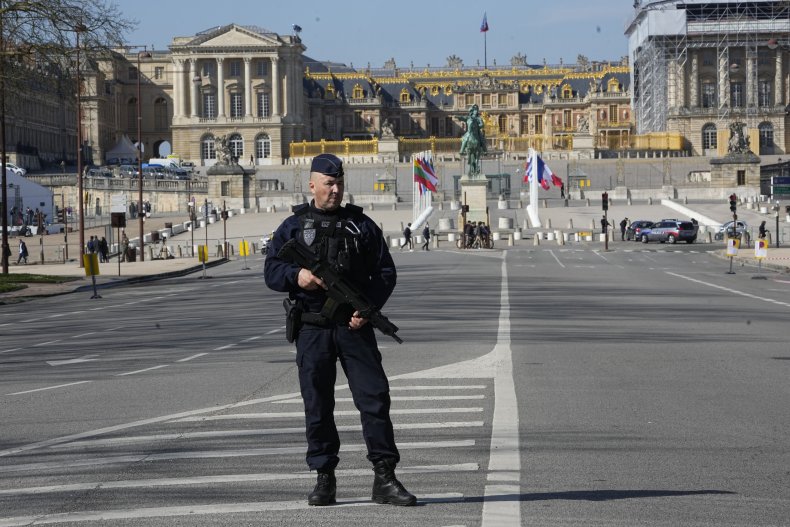 EU leaders meet in Versailles