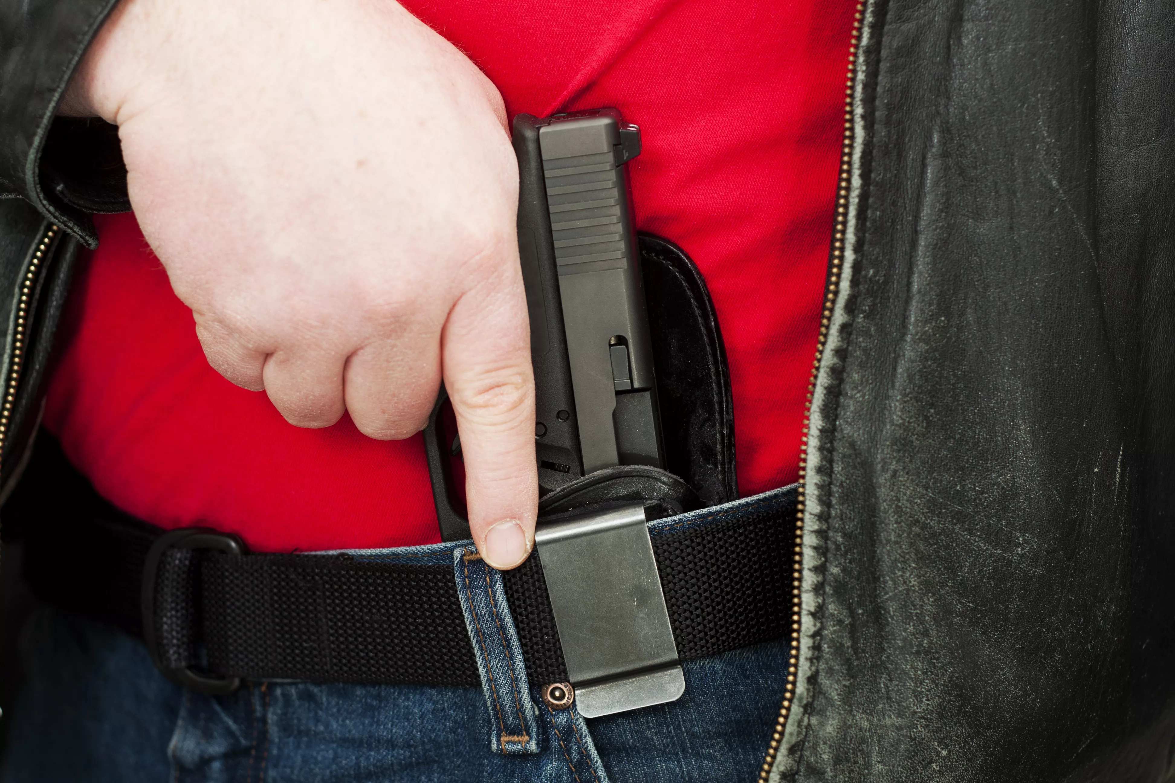 Gun Owners Can Soon Carry Concealed Weapons Without Permits in Alabama - Vimarsana News