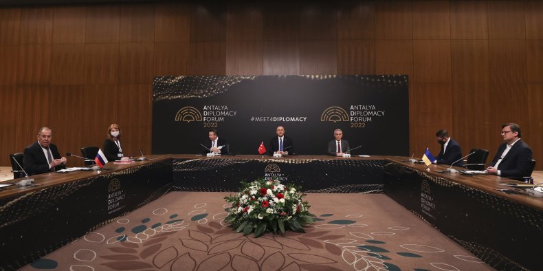 Lavrov, Kuleba meet in Turkey