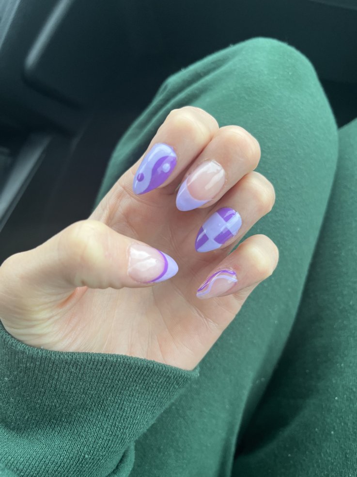 Fiancé nail art