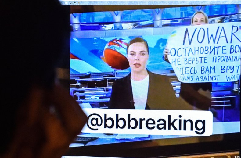 Russian protest on air