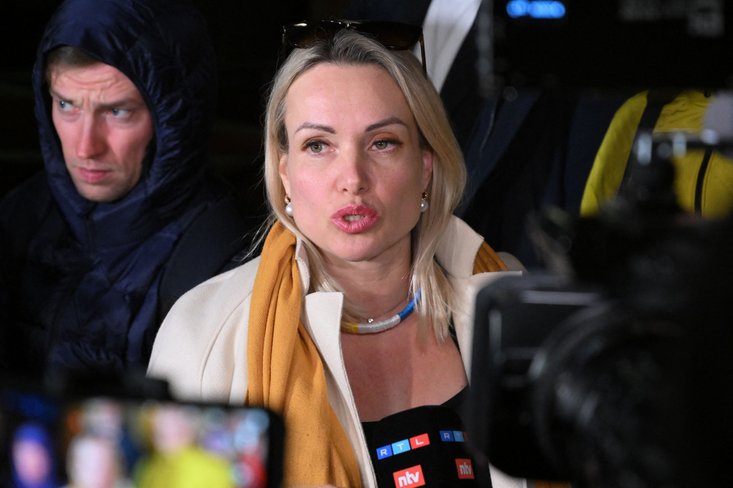 Marina Ovsyannikova's TV Protest Receives Support on Russian Social Media