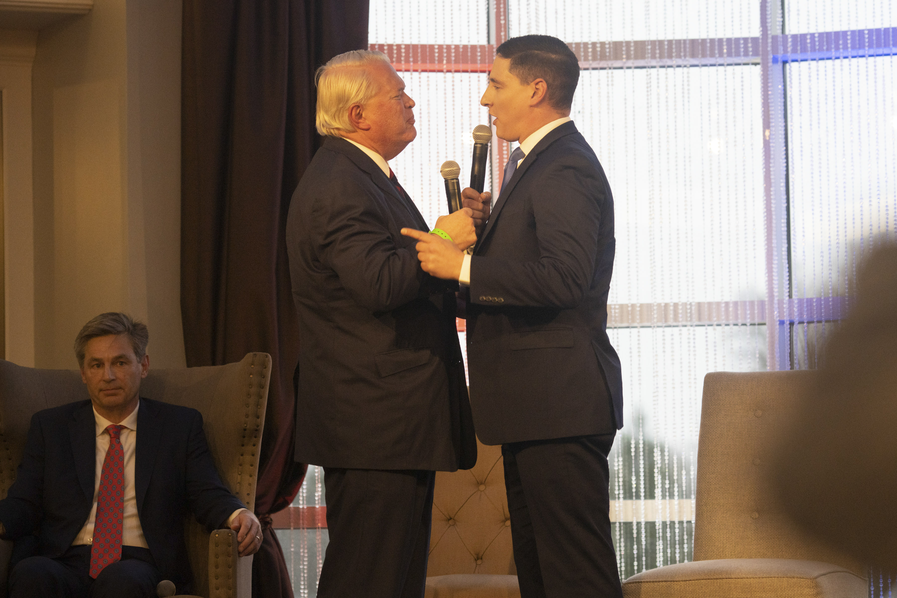 Video of Mike Gibbons, Josh Mandel Clashing at GOP Debate Viewed 530K