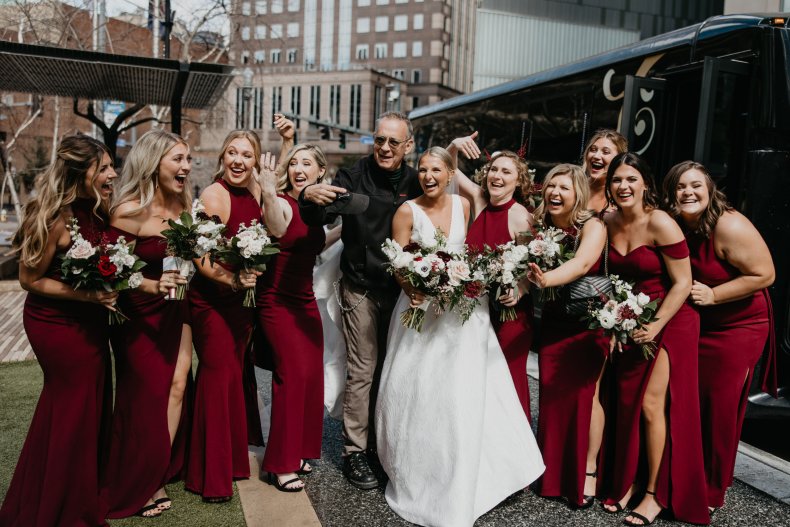 Tom Hanks poses with Pittsburgh bride