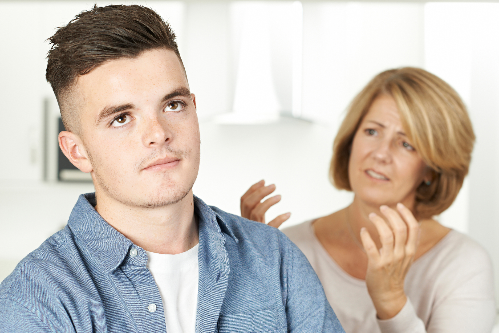 Internet Backs Mom For Telling Teen Son She Doesnt Like Him 