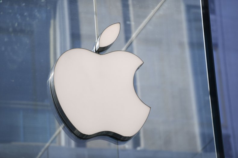 Apple System Outages