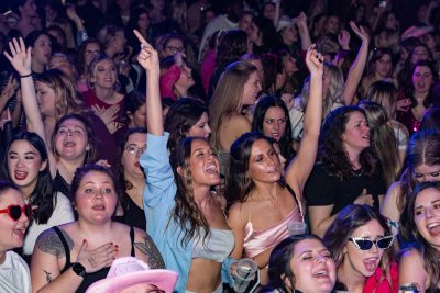 Taylor Swift Dance Party Le Petite Fete Taylor Swift Dance Party Le Petite Fete