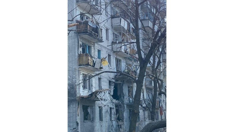 ukraine Chernihiv building apartment housing russia war