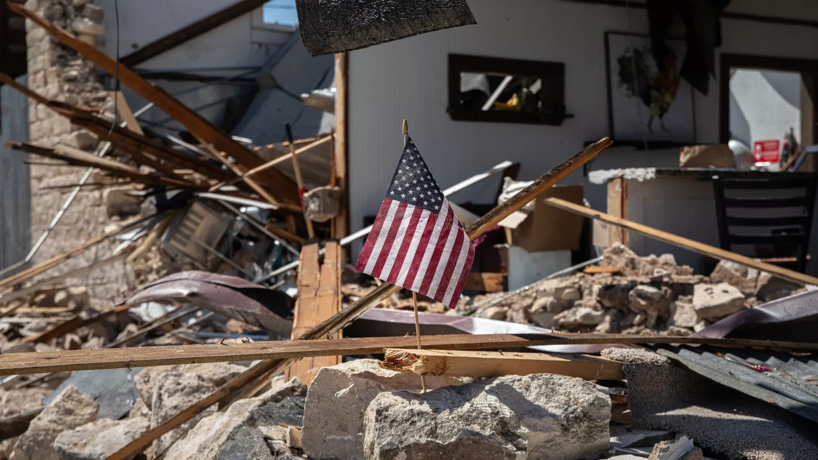 Bowie texas tornado