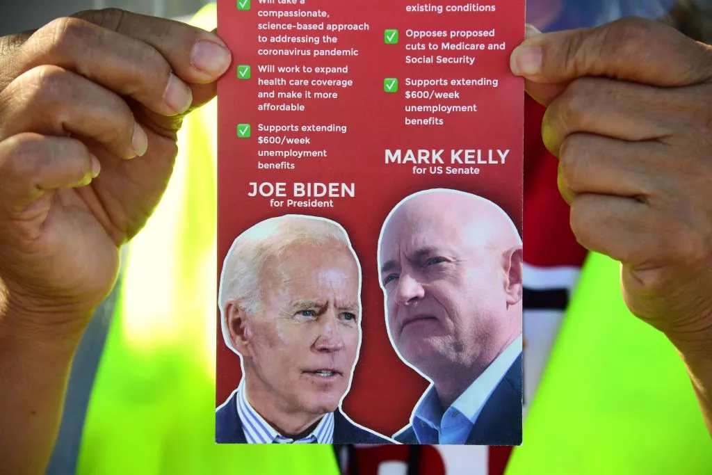 As Immigration Stalls, Will Arizona Activists Work to Re-elect Mark Kelly? - Vimarsana News