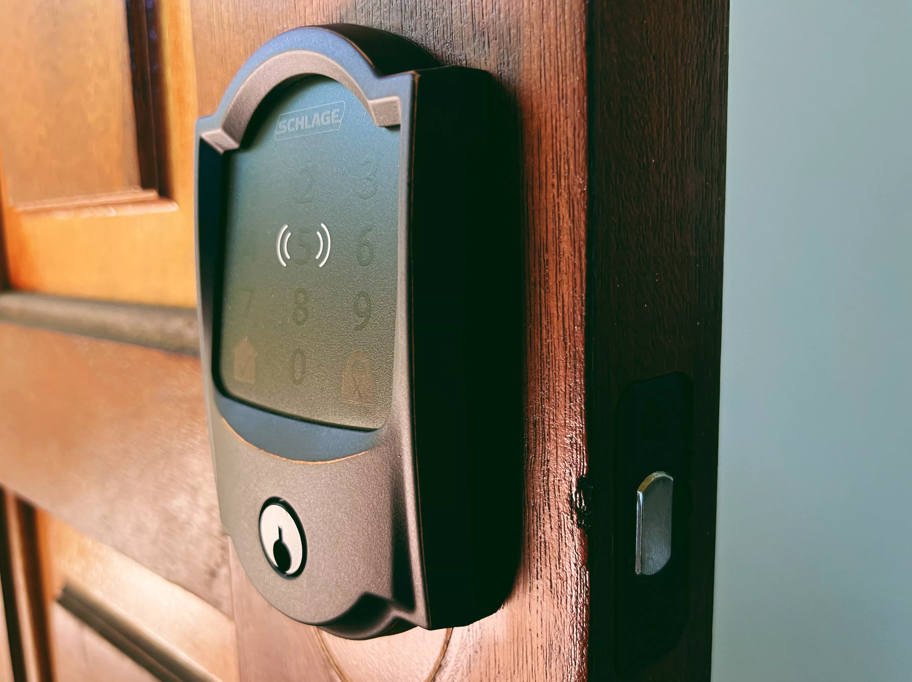 Schlage Encode Plus Is the Best Smart Lock Utilizing Apple's HomeKit - Vimarsana News