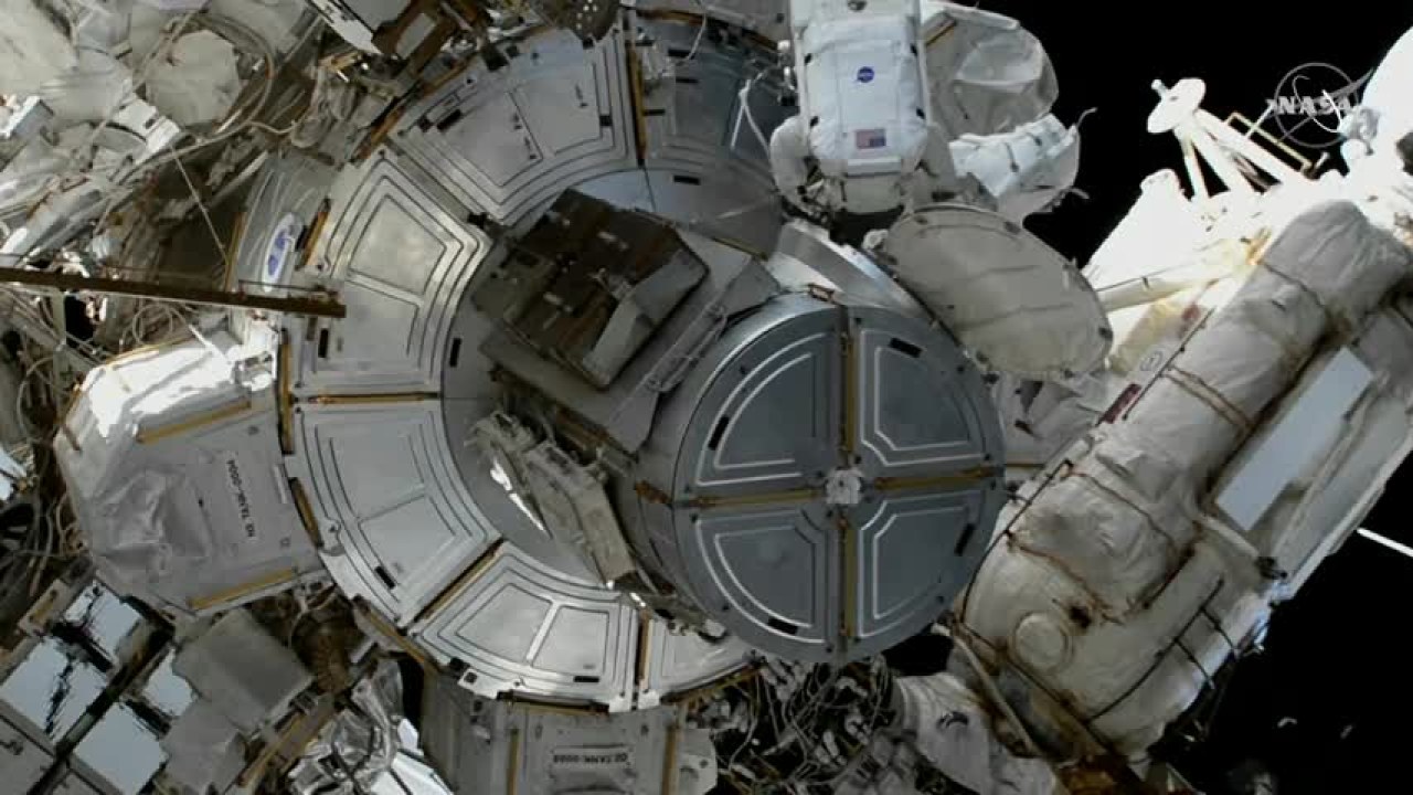Spacepiplus Fix Space Station Fix