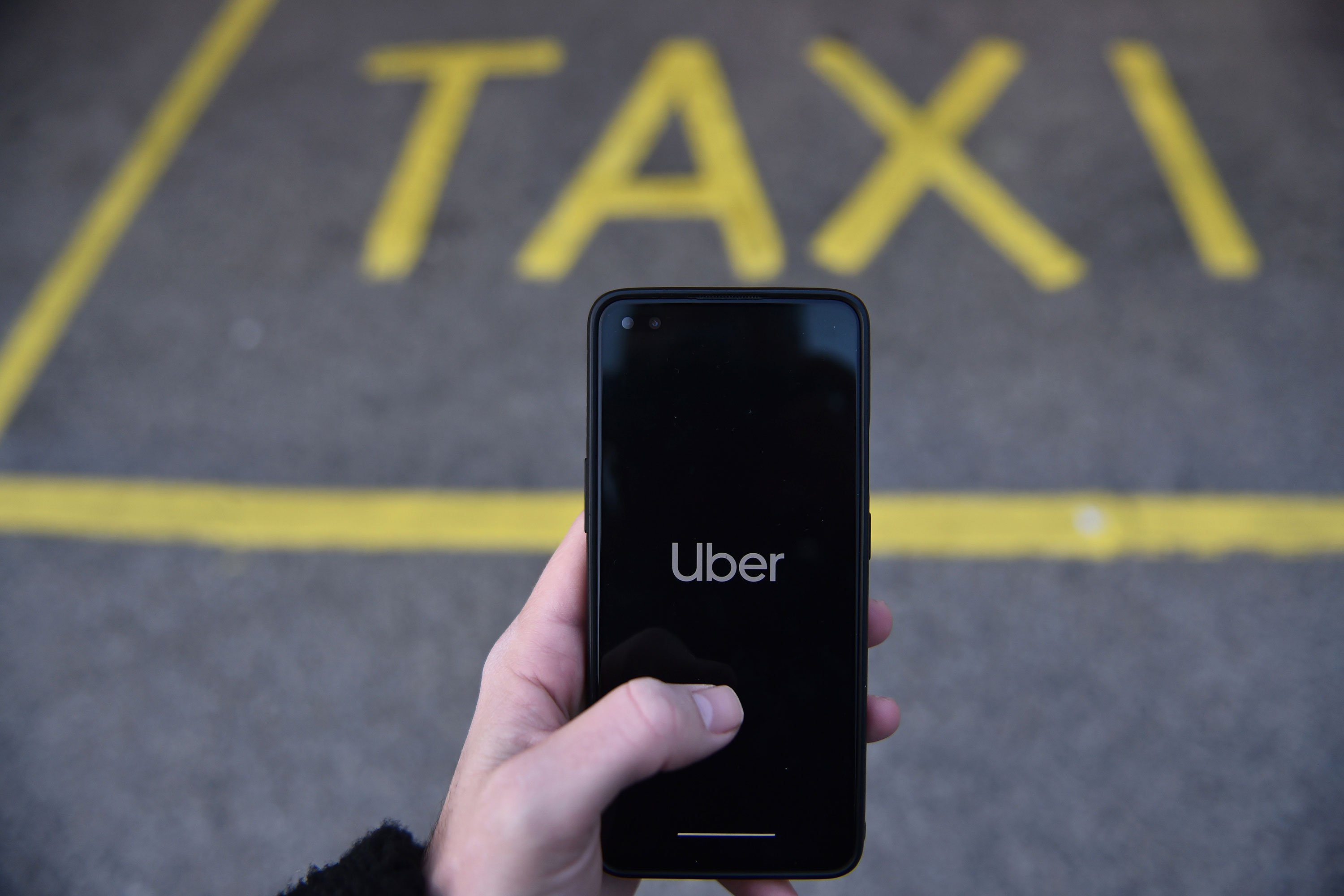 New York City Taxis Unite With Uber in First-of-its-kind Deal - Newsweek