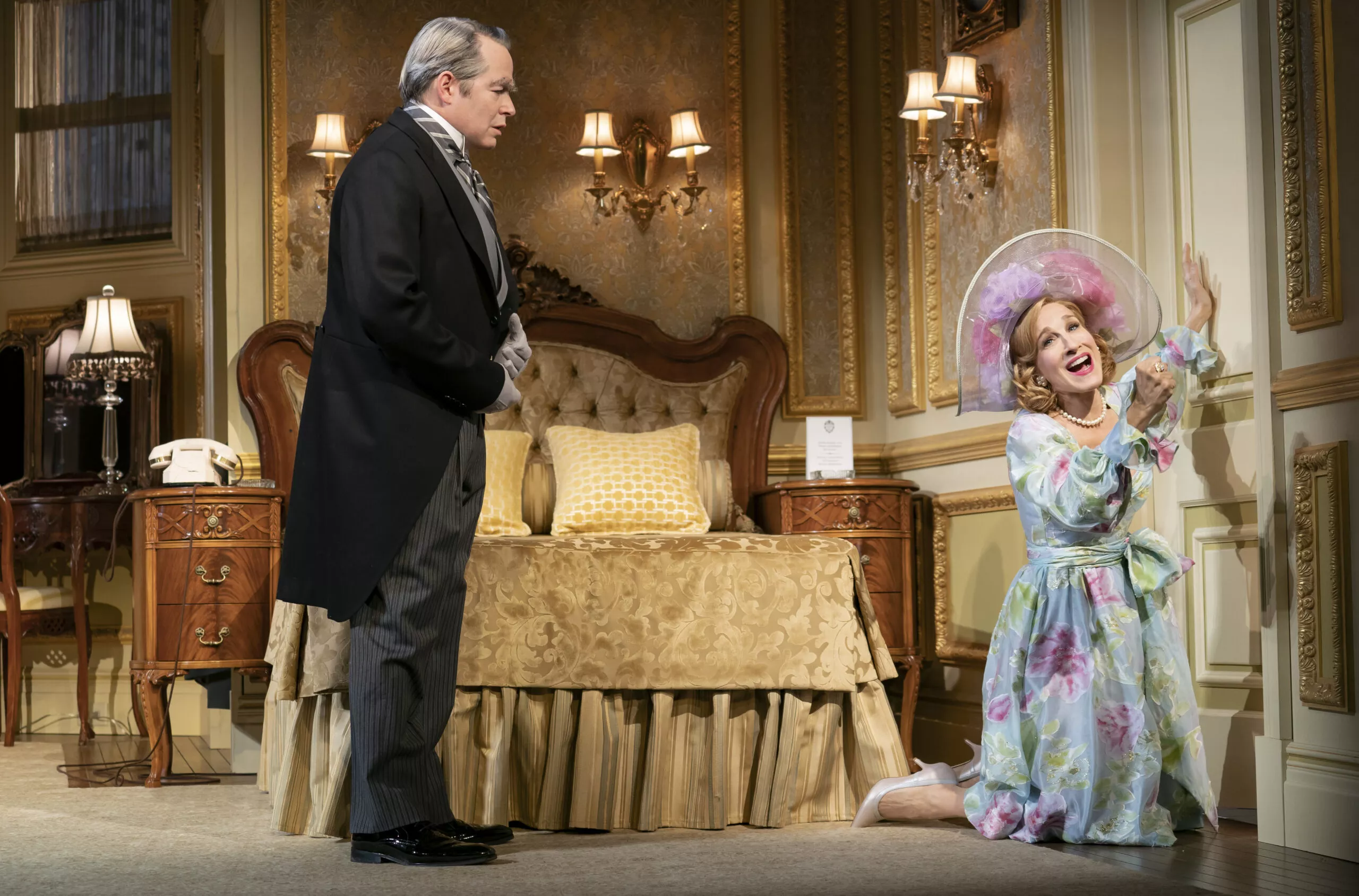 Sarah Jessica Parker, Matthew Broderick Make 'Plaza' Sweet on Broadway - Vimarsana News
